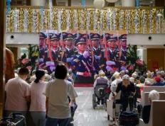 观盛世閲(yuè)兵(bīng) 燃爱国之情(qíng) 做(zuò)暖心养老人