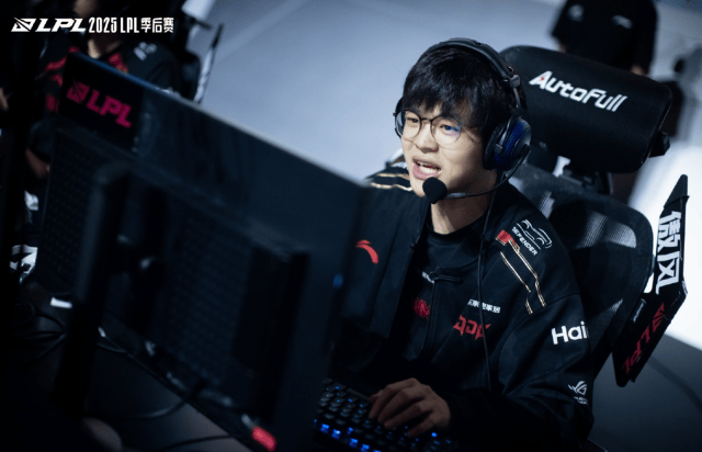 LPL冒泡赛：IG能否(fǒu)逆袭？TES能否(fǒu)保住优势？