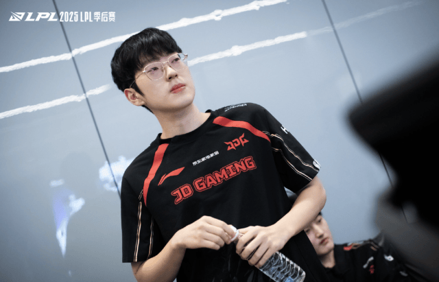 LPL冒泡赛：IG能否(fǒu)逆袭？TES能否(fǒu)保住优势？